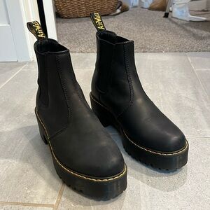 Dr Martens Rometty boots